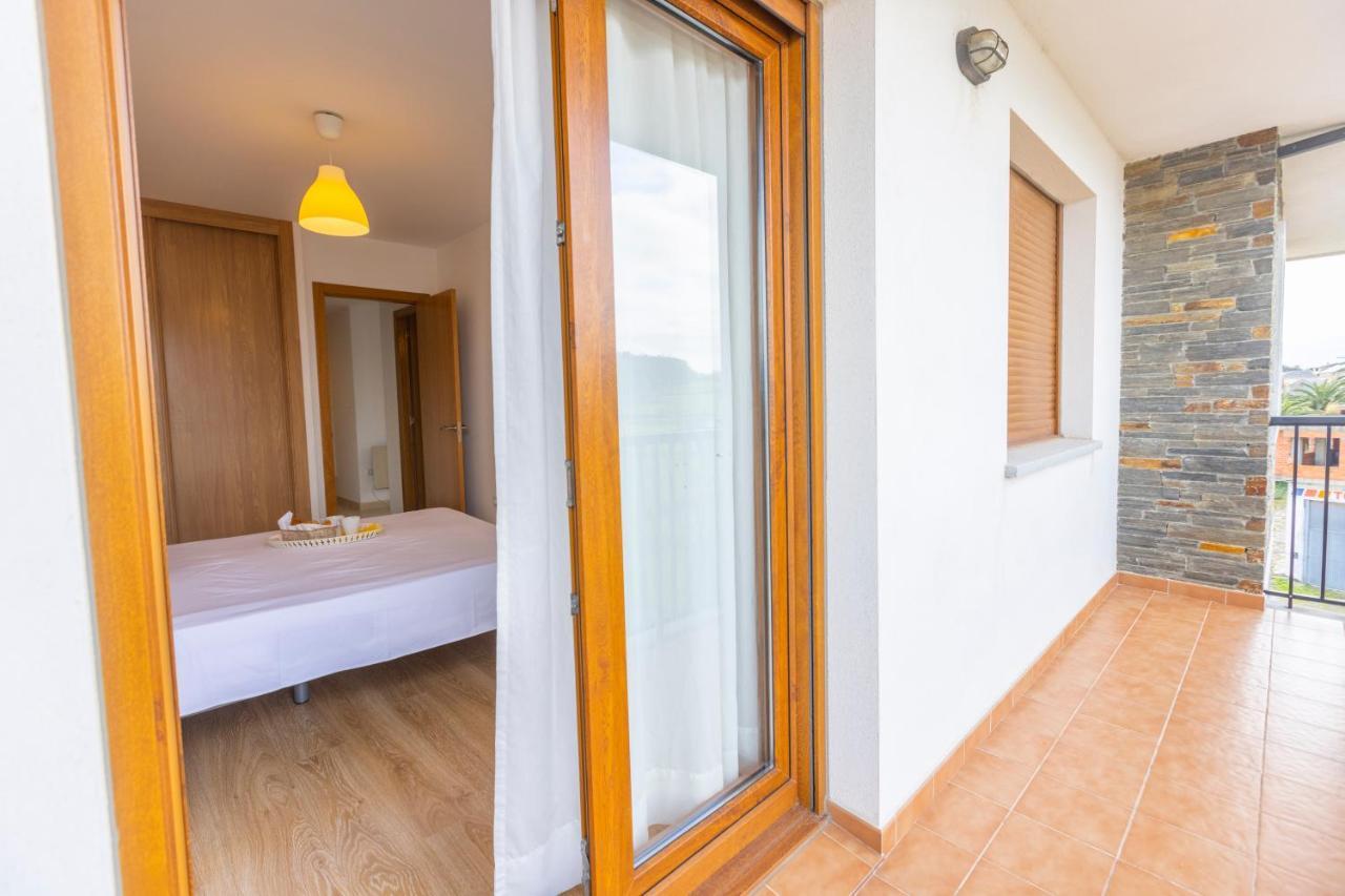 Apartagal-Playa De Llas, Фос Екстериор снимка