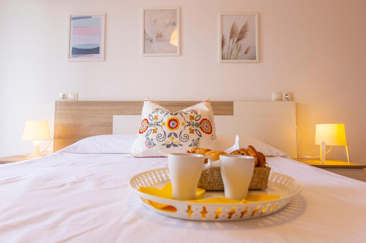 Apartagal-Playa De Llas, Фос Екстериор снимка