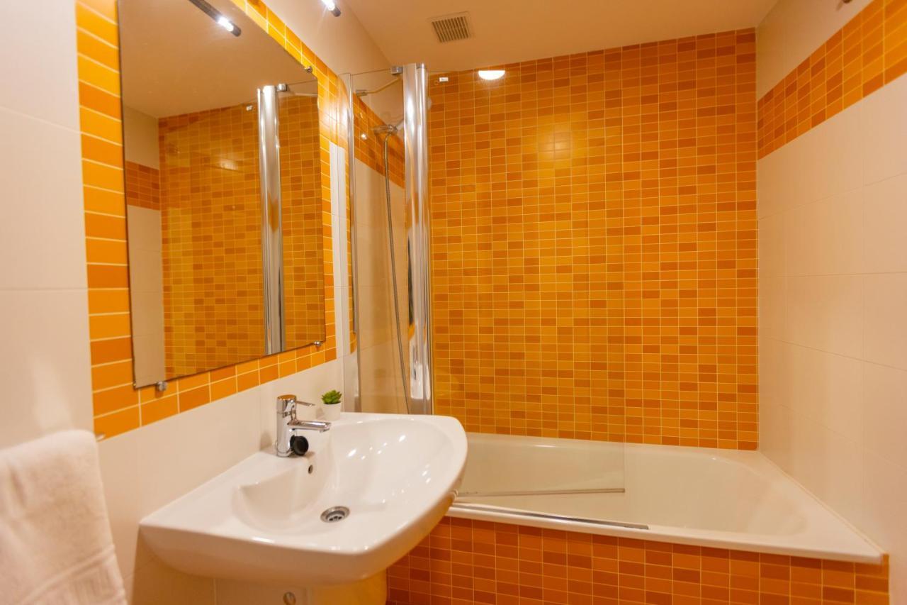 Apartagal-Playa De Llas, Фос Екстериор снимка