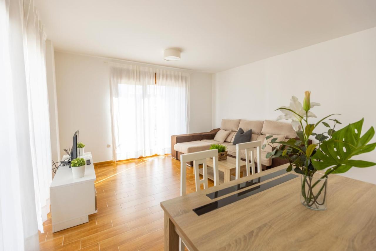 Apartagal-Playa De Llas, Фос Екстериор снимка