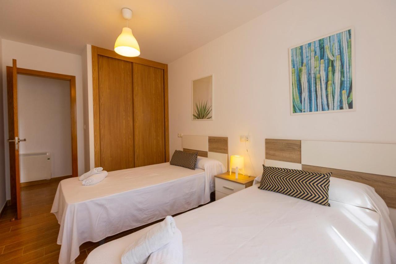 Apartagal-Playa De Llas, Фос Екстериор снимка